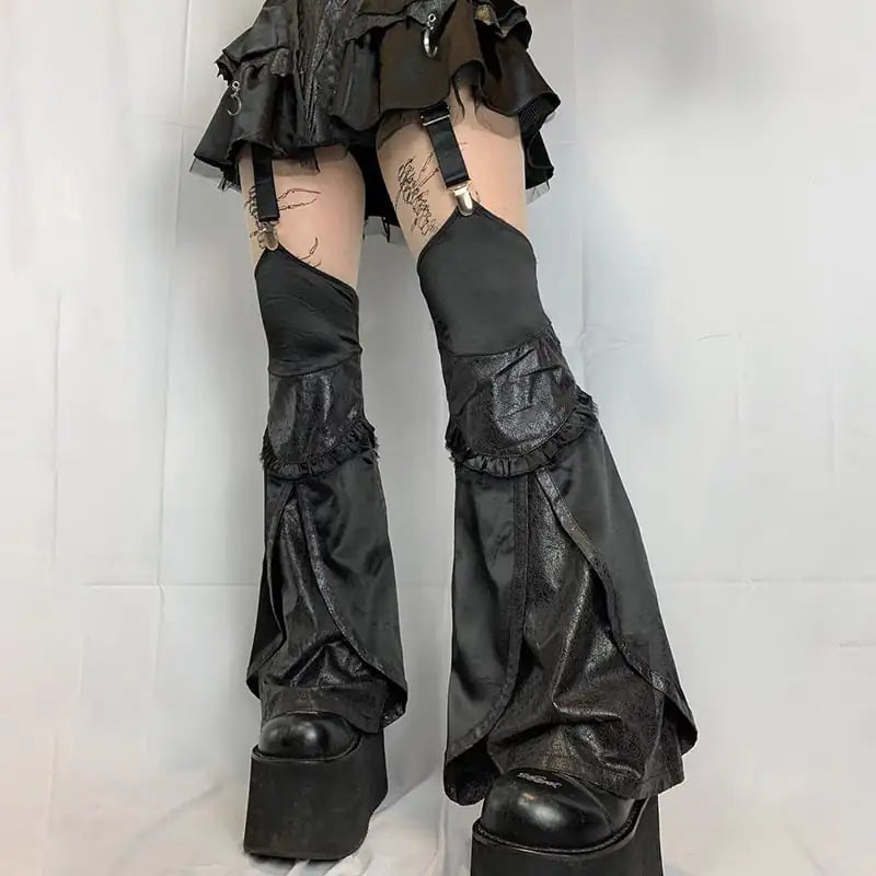 Personalized Dark Wind Paneled Mesh Horn Skirt Pants