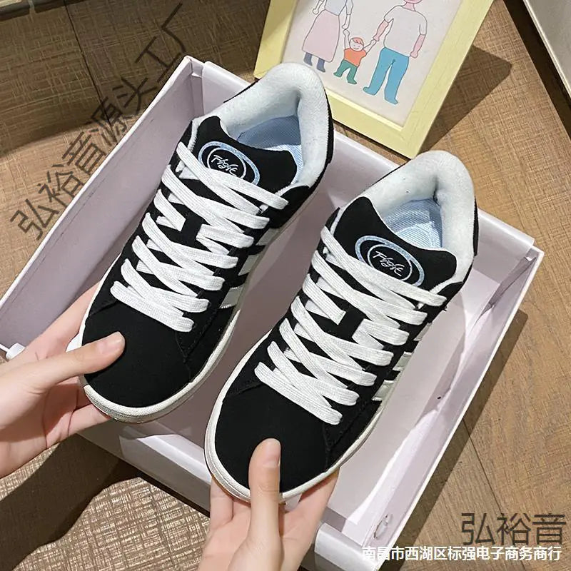 Retro Couple Sneakers - Casual Shoes