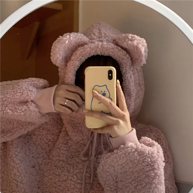 Abrigo de Lana de Oveja con Orejas de Oso