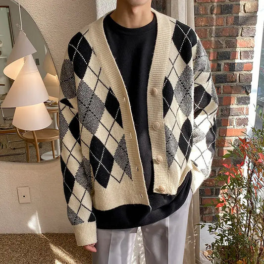 Classic Diamond V-Neck Knit Sweater