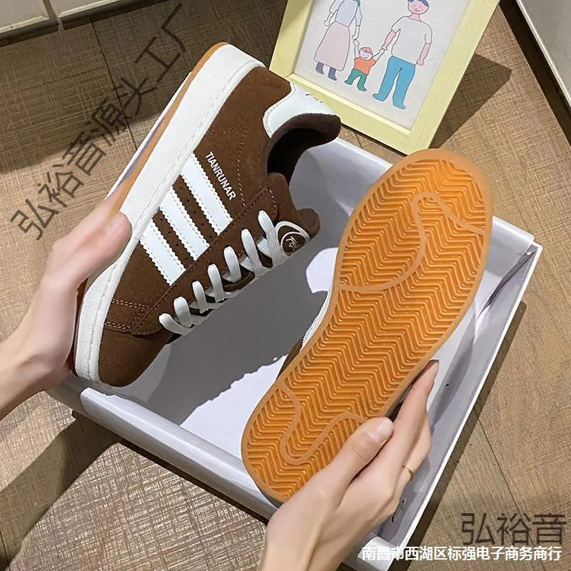 Retro Couple Sneakers - Casual Shoes