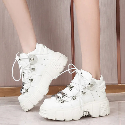 Chunky Sole Dad Sneakers – Women’s Fall/Winter