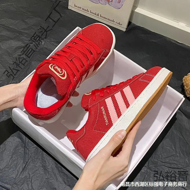 Retro Couple Sneakers - Casual Shoes